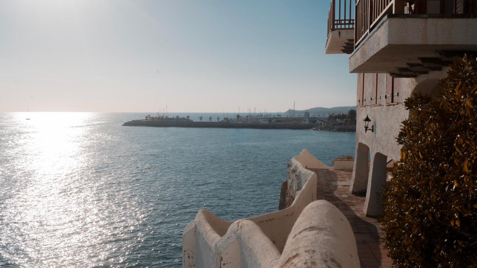 Apto 1ª Linea De Mar Con Vistas A Sitges Apartment Exterior foto